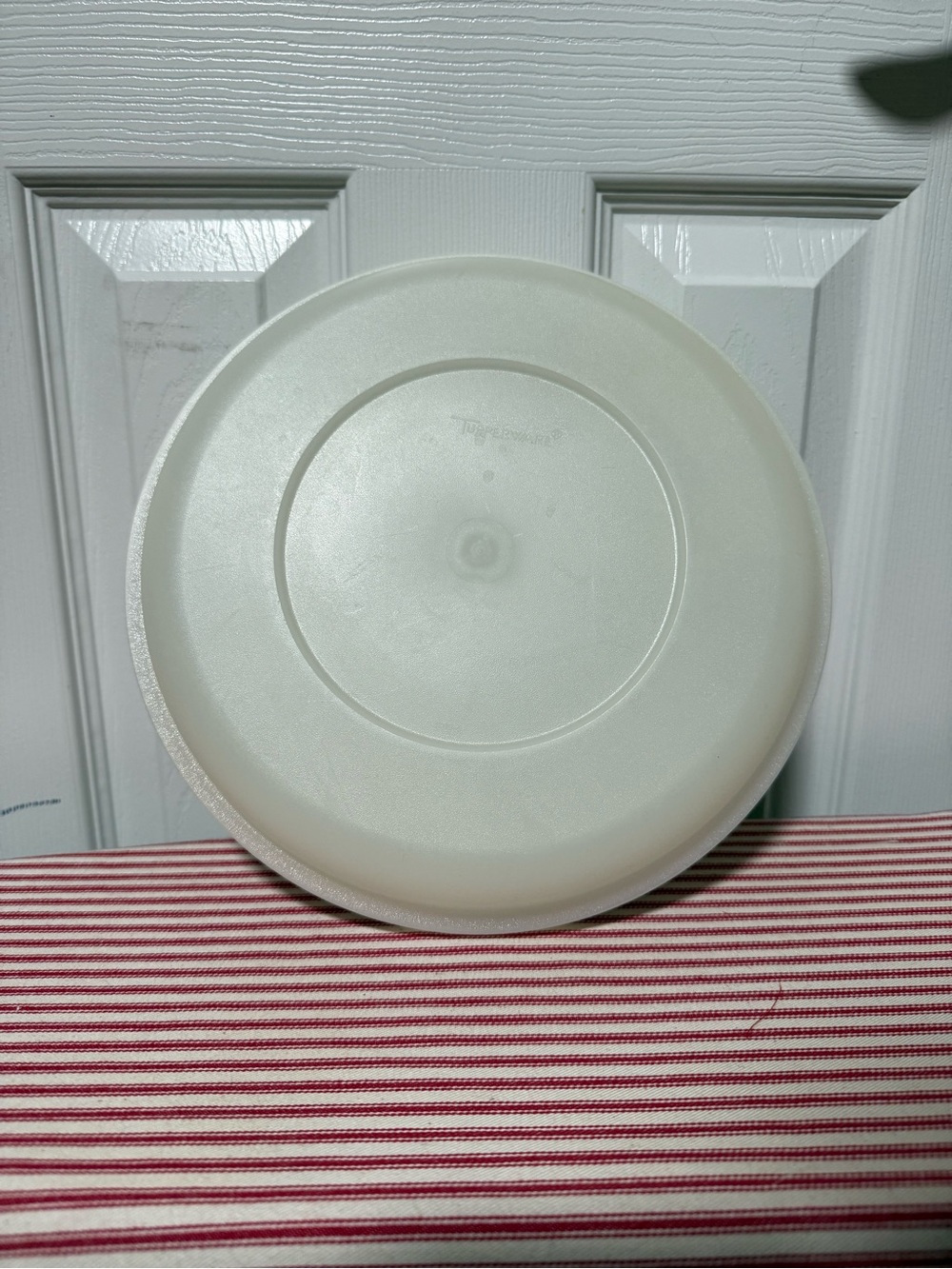Vintage Tupperware Round divided serving tray with lid.